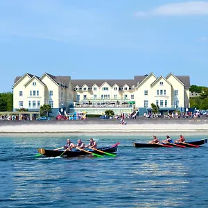Отель Bay Conference & Leisure Centre